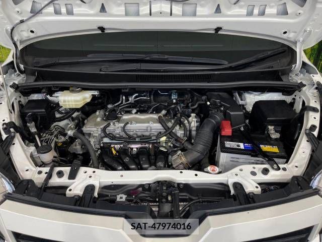 Toyota VOXY 2020-01 370372-18