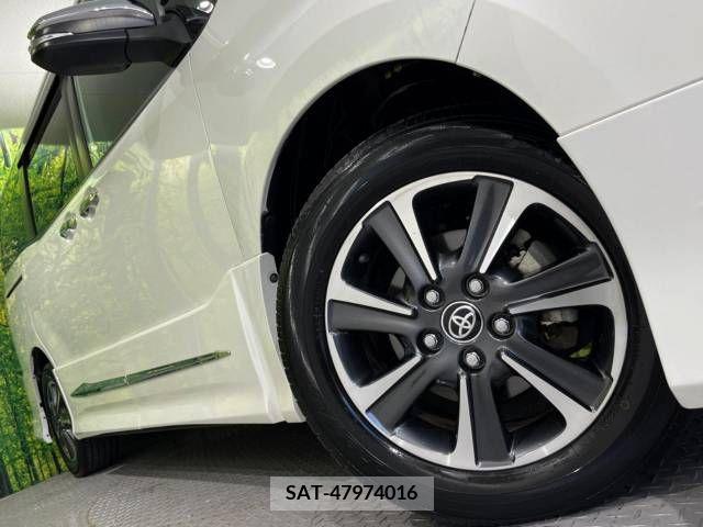 Toyota VOXY 2020-01 370372-14