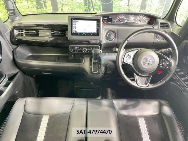 Honda N BOX CUSTOM 2021-08 377305-1