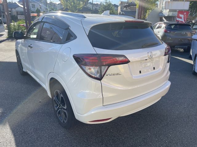 Honda VEZEL 2016-11 6142-2