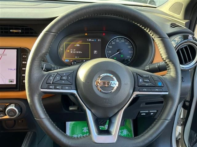 Nissan KICKS 2021-04 1350-1