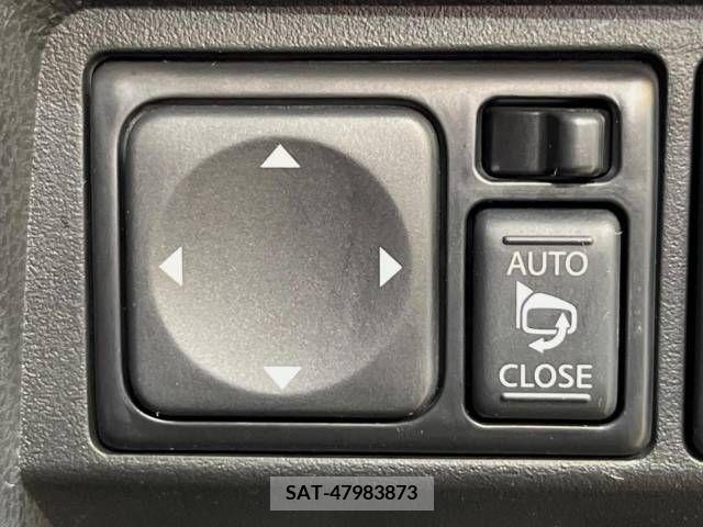 Nissan JUKE 2012-10 274018-7