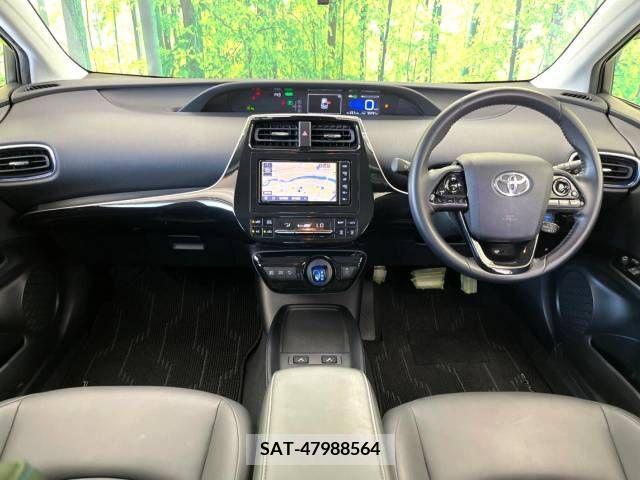 Toyota PRIUS 2020-02 366540-1