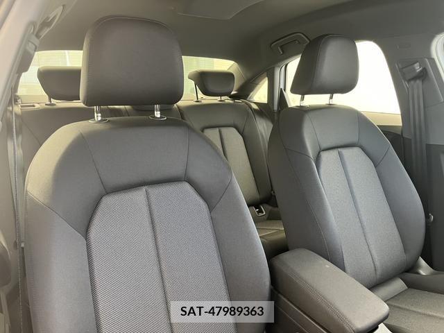Audi A3 SEDAN 2023-10 341638-12