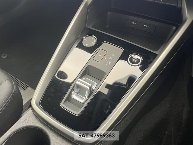Audi A3 SEDAN 2023-10 341638-11