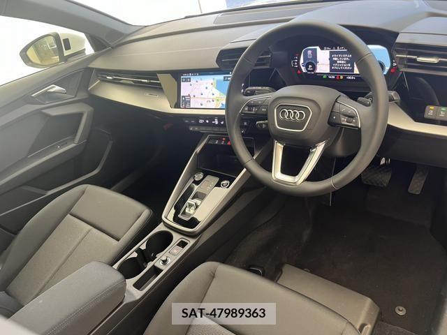 Audi A3 SEDAN 2023-10 341638-7