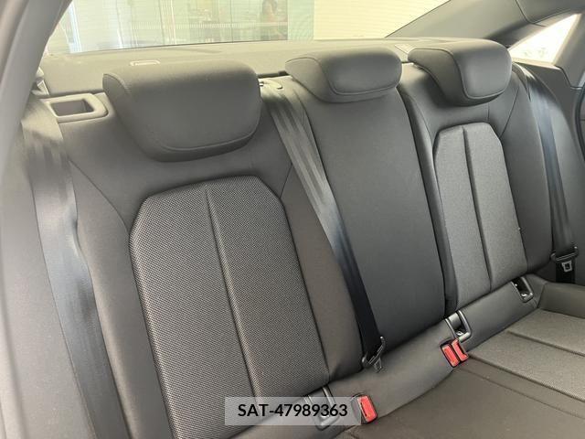 Audi A3 SEDAN 2023-10 341638-13