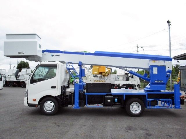 Hino DUTRO 2014-03 3657-3