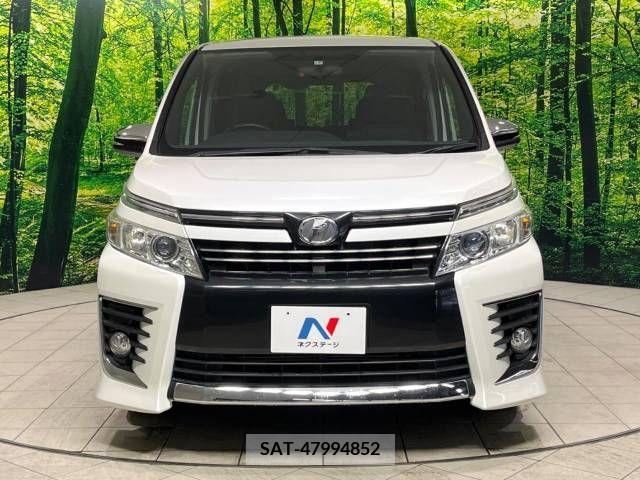 Toyota VOXY 2015-05 288936-15