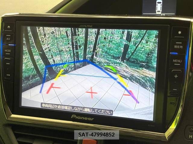 Toyota VOXY 2015-05 288936-3