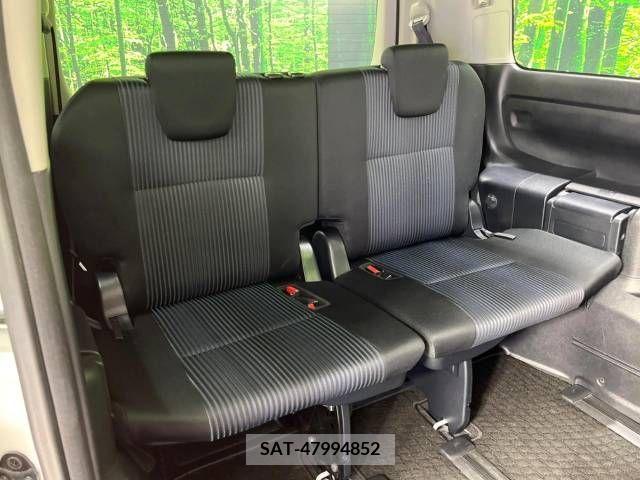 Toyota VOXY 2015-05 288936-10