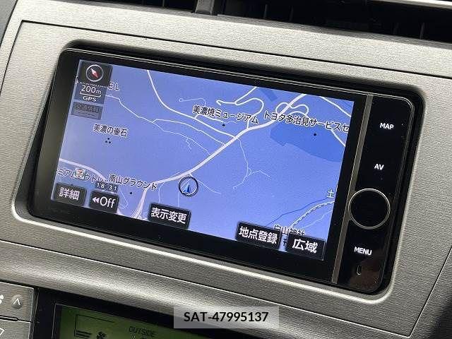 Toyota PRIUS 2013-09 216317-3