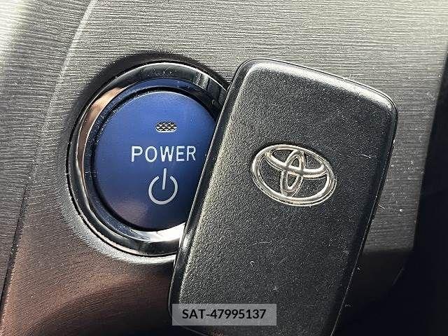 Toyota PRIUS 2013-09 216317-6