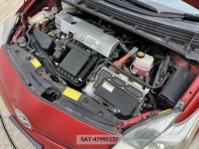 Toyota PRIUS 2013-09 216317-15