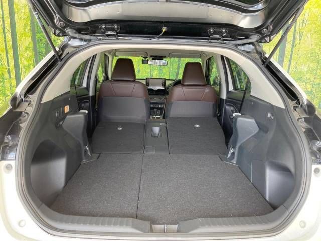 Toyota YARIS CROSS 2020-11 185629-11