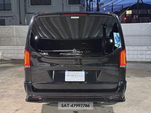 Mercedes Benz V-CLASS 2017-11 351392-6