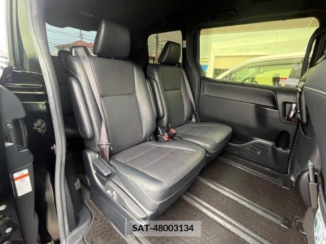 Toyota ESQUIRE 2018-12 247621-9