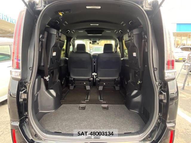 Toyota ESQUIRE 2018-12 247621-10