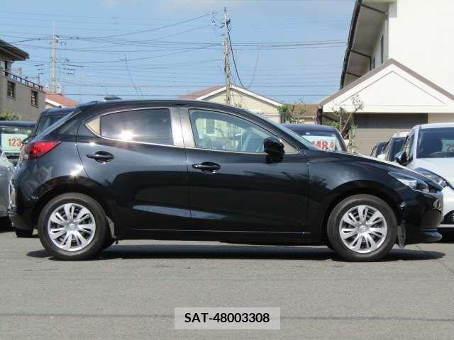 Mazda MAZDA2 2020-10 301993-3