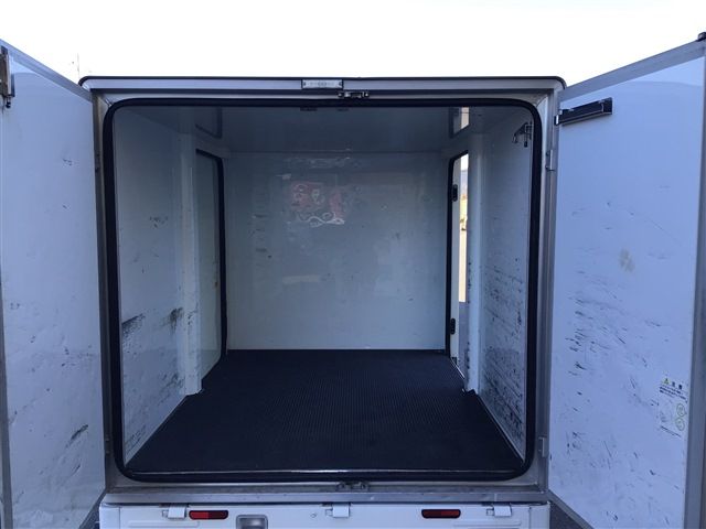 Nissan CLIPPER 2015-05 16074-17