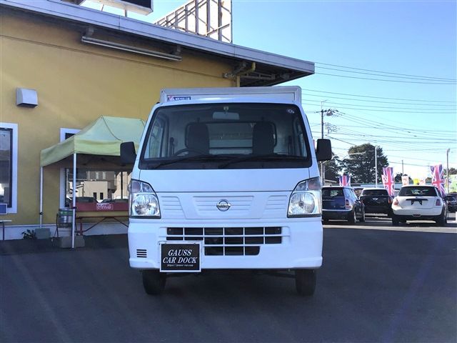 Nissan CLIPPER 2015-05 16074-2