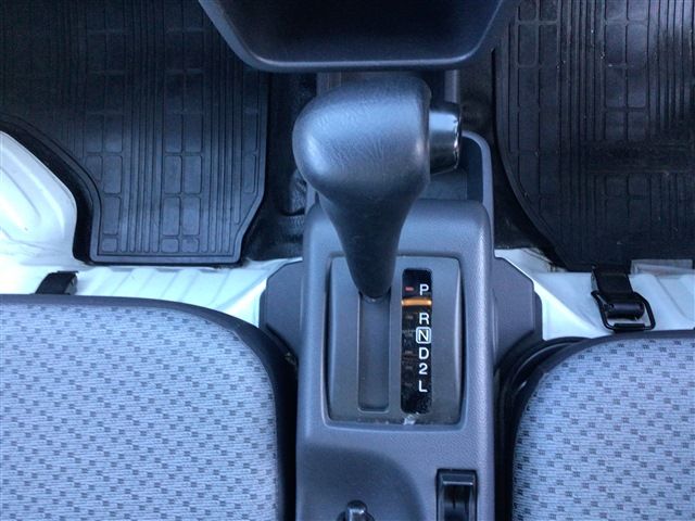 Nissan CLIPPER 2015-05 16074-10