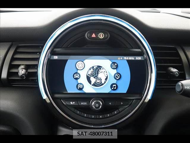 Bmw MINI 2018-06 319856-3