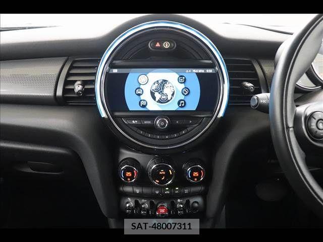 Bmw MINI 2018-06 319856-2