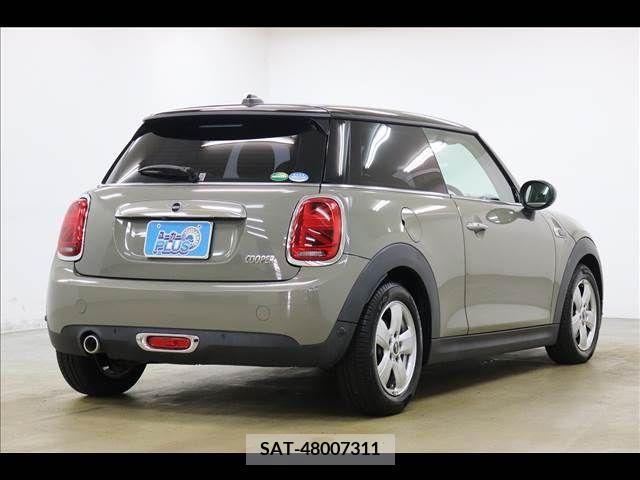 Bmw MINI 2018-06 319856-18