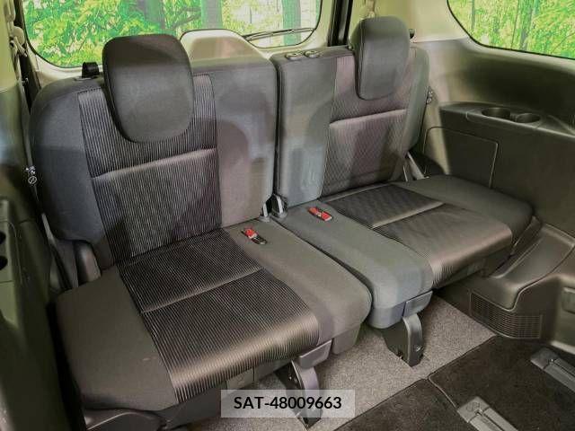 Nissan SERENA 2018-03 211382-10