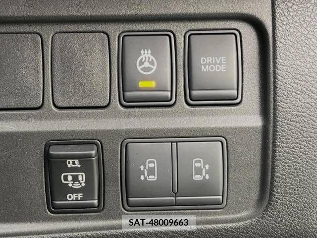 Nissan SERENA 2018-03 211382-5