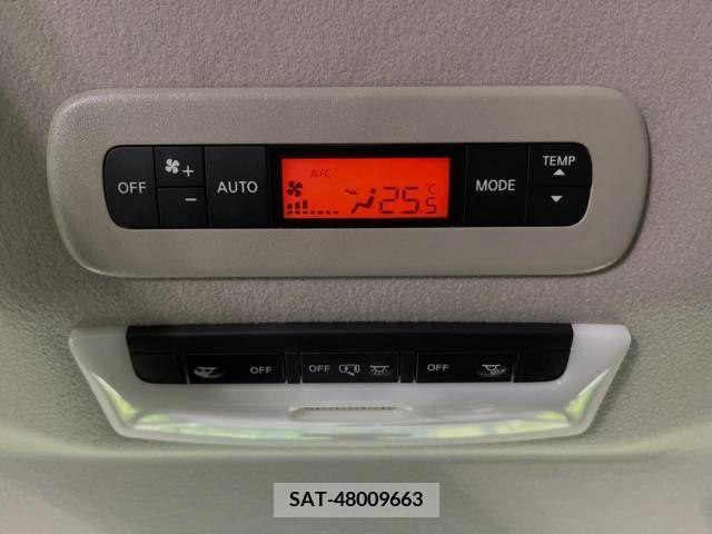 Nissan SERENA 2018-03 211382-4