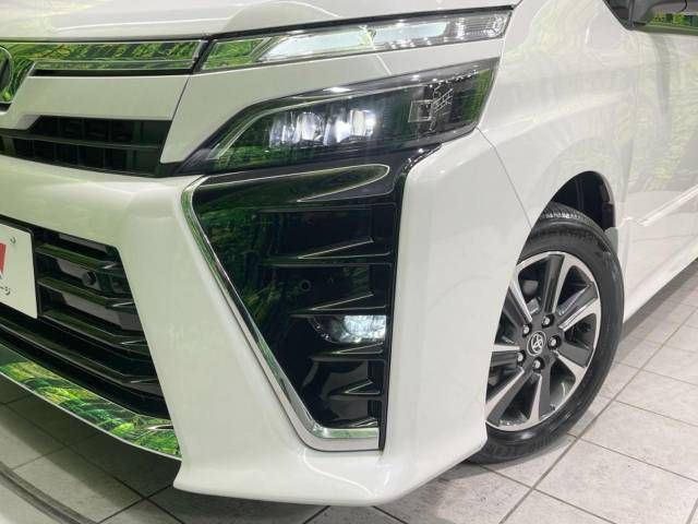 Toyota VOXY 2019-01 29299-12