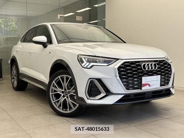 Audi Q3 2023-11 261262-4