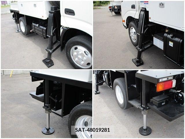 Hino DUTRO 2019-06 297319-16
