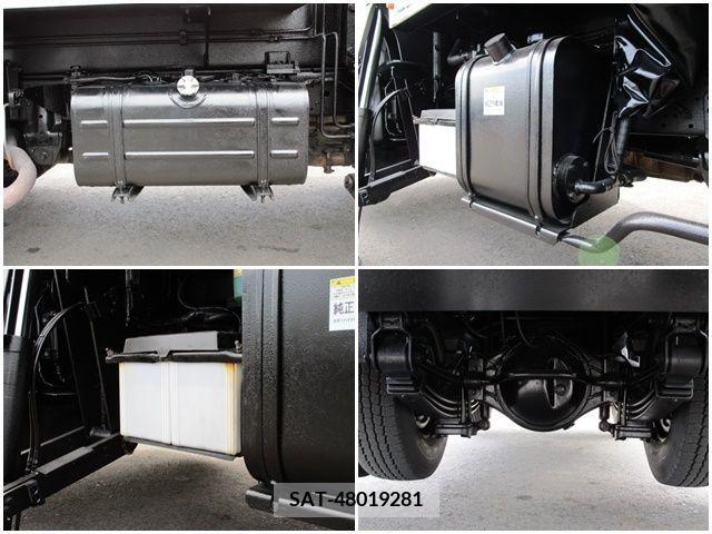 Hino DUTRO 2019-06 297319-17