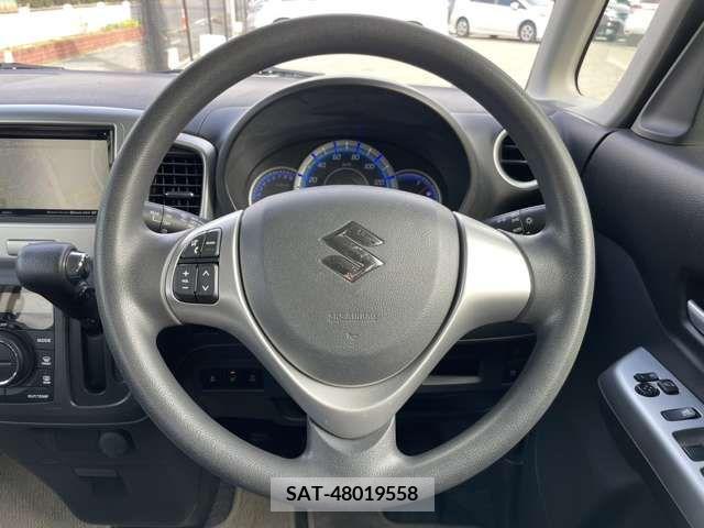 Suzuki SPACIA 2015-03 221910-12