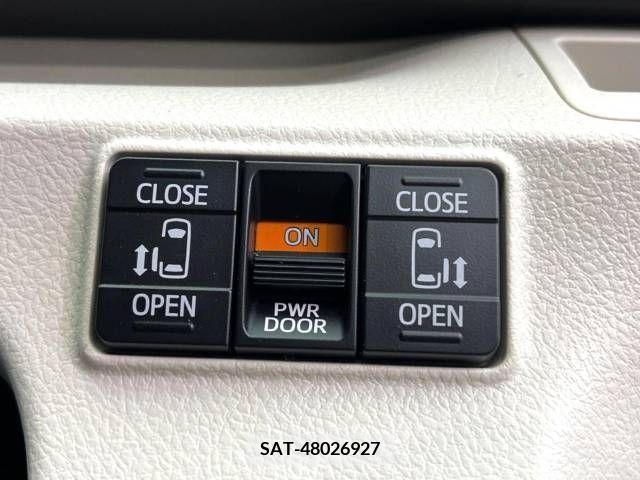 Toyota SIENTA 2016-01 394039-3