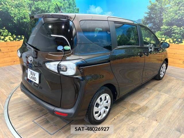 Toyota SIENTA 2016-01 394039-18