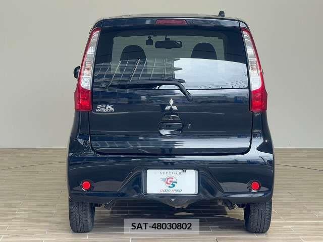 Mitsubishi EK WAGON 2014-09 300754-13