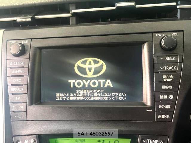 Toyota PRIUS 2010-01 393357-2