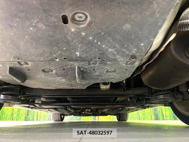 Toyota PRIUS 2010-01 393357-19