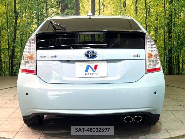 Toyota PRIUS 2010-01 393357-15