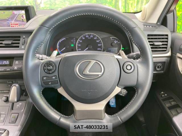 Lexus CT 2014-02 353925-11