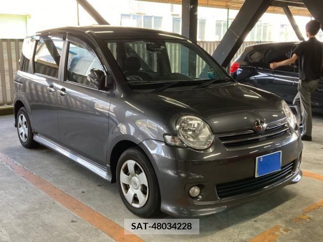 Toyota SIENTA 2007-12 394073-0