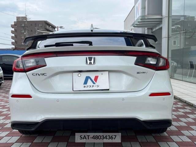 Honda CIVIC 2023-08 379443-15