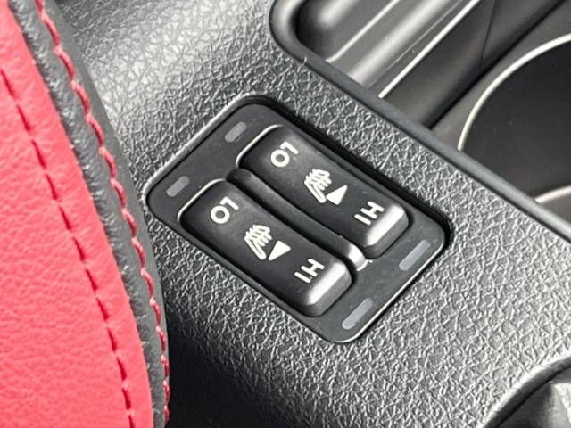Subaru WRX STI 2017-12 185467-11