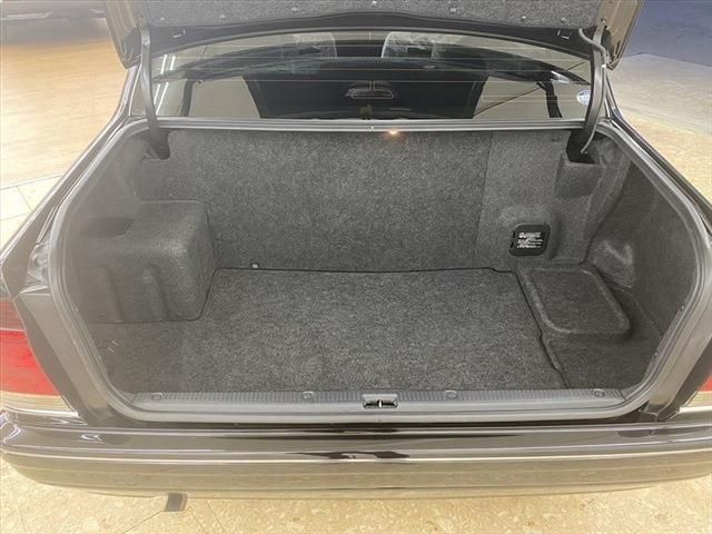 Toyota CROWN SEDAN 2003-12 187176-23