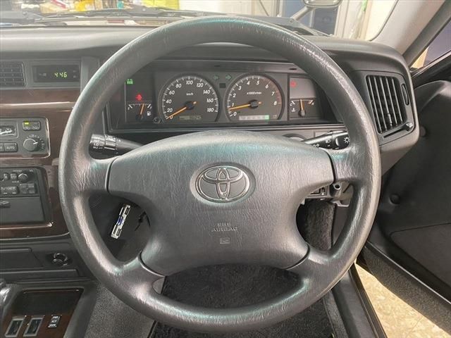 Toyota CROWN SEDAN 2003-12 187176-24