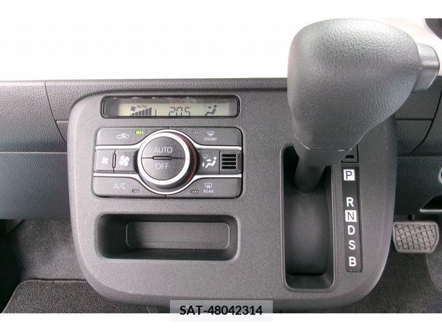 Daihatsu MOVE 2023-06 212216-11